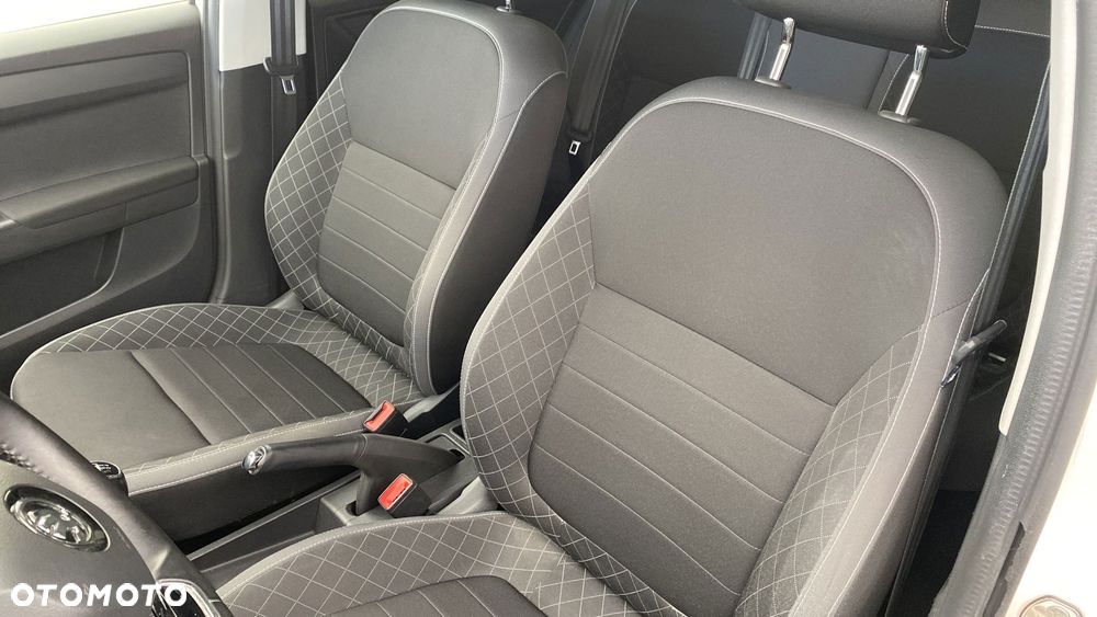 Skoda Fabia 1.0 TSI Ambition - 11