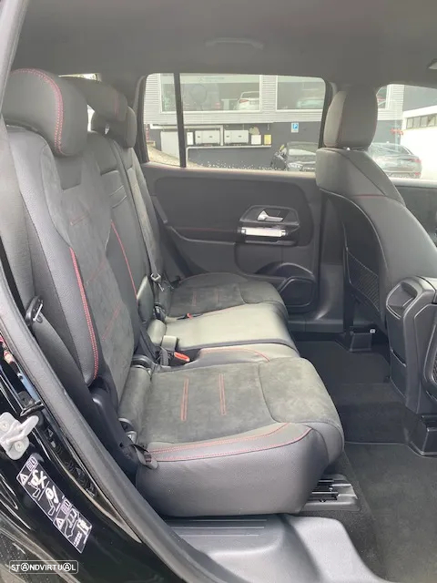 Mercedes-Benz GLB 180 d AMG Line - 12