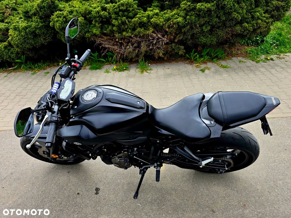 Yamaha MT - 12