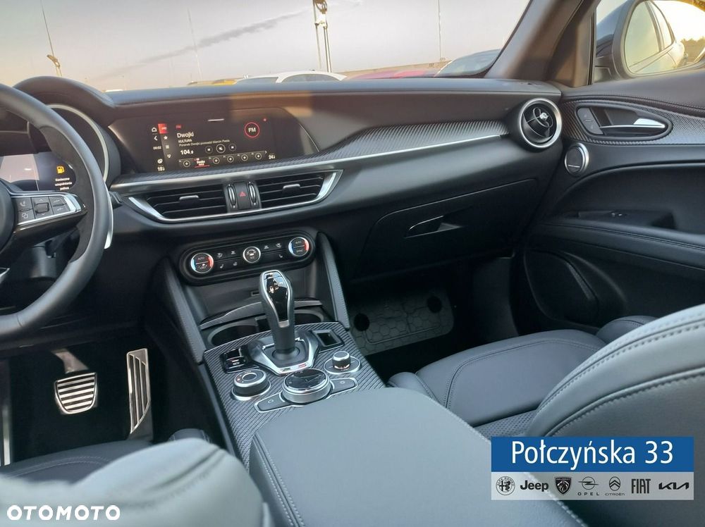 Alfa Romeo Stelvio - 36