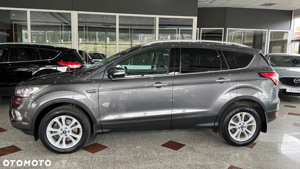 Ford Kuga - 26