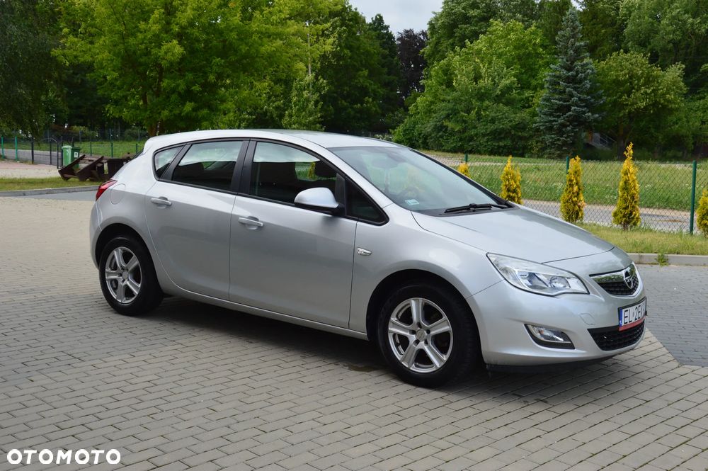 Opel Astra - 7