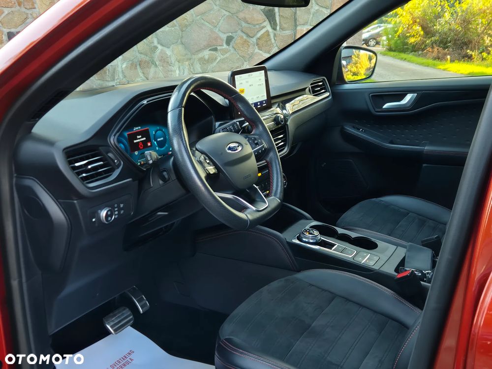 Ford Kuga 2.0 EcoBlue 4x4 ST-LINE X - 20