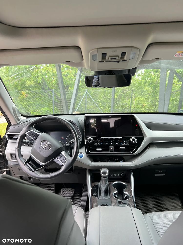 Toyota Highlander 2.5 Hybrid Executive - 13