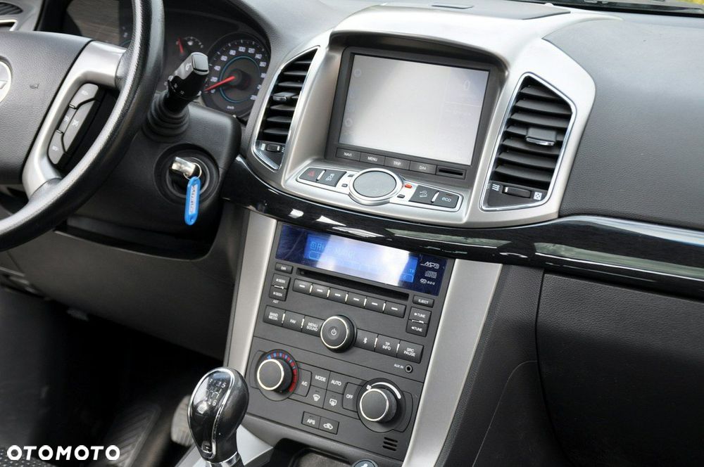 Chevrolet Captiva - 27