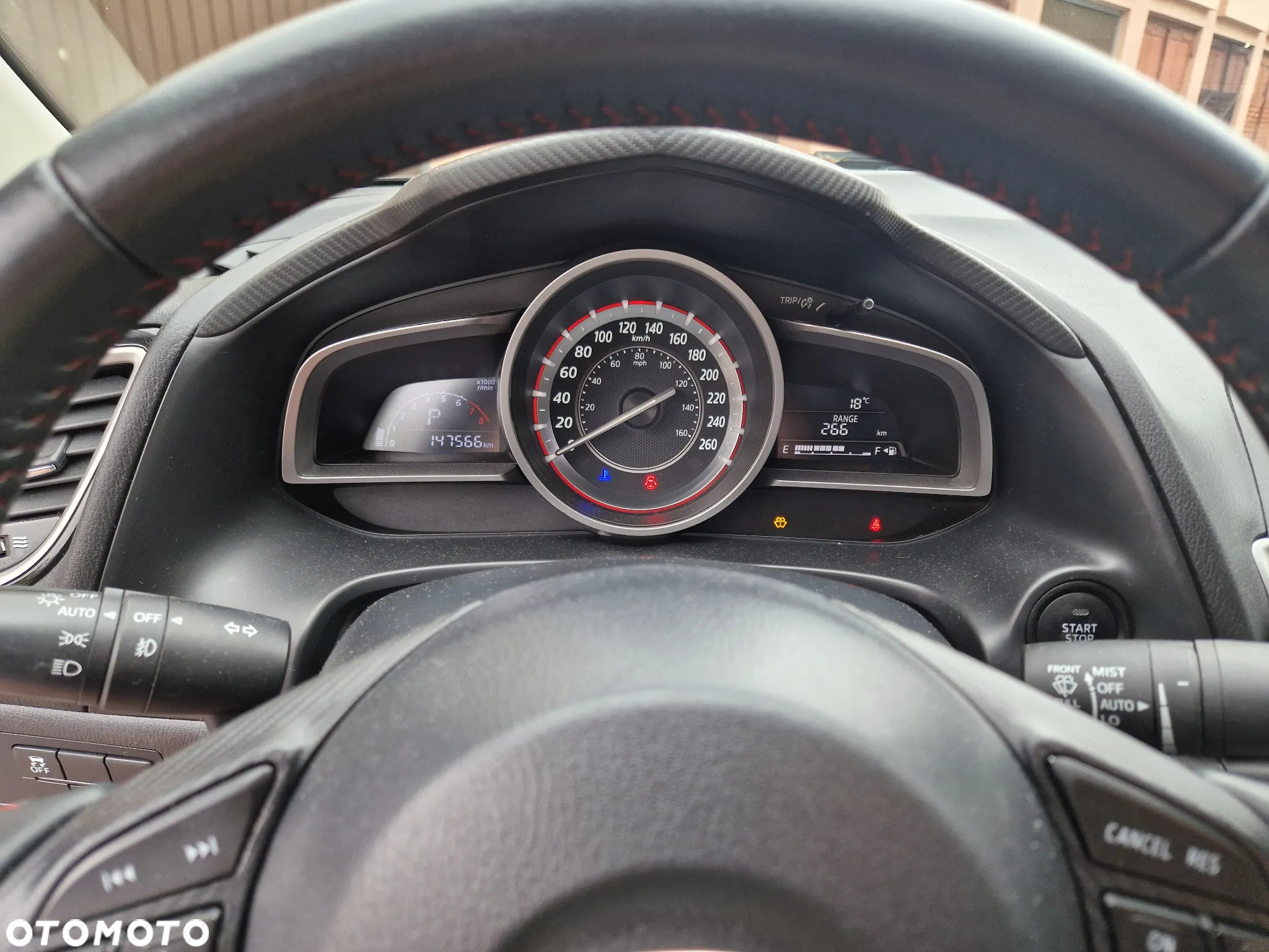 Mazda 3 - 2