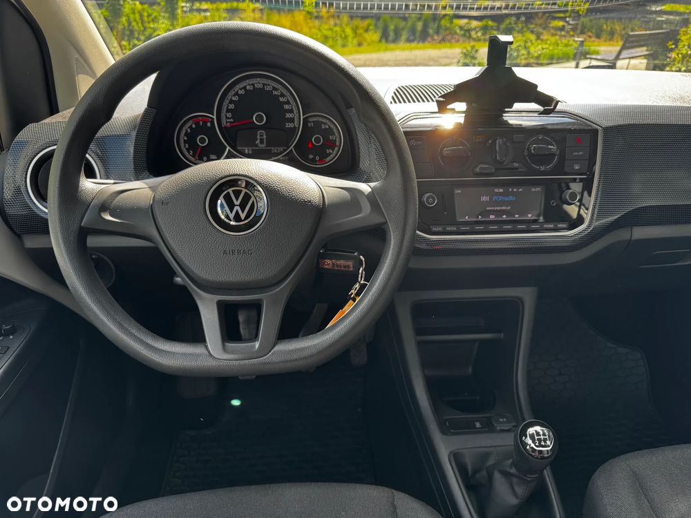 Volkswagen up! 1.0 move - 15