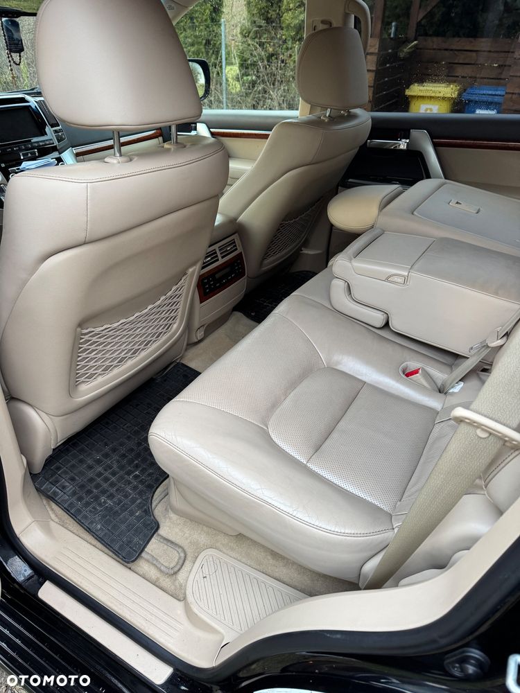 Toyota Land Cruiser LC 4.5 D-4D Prestige Executive 7os - 6