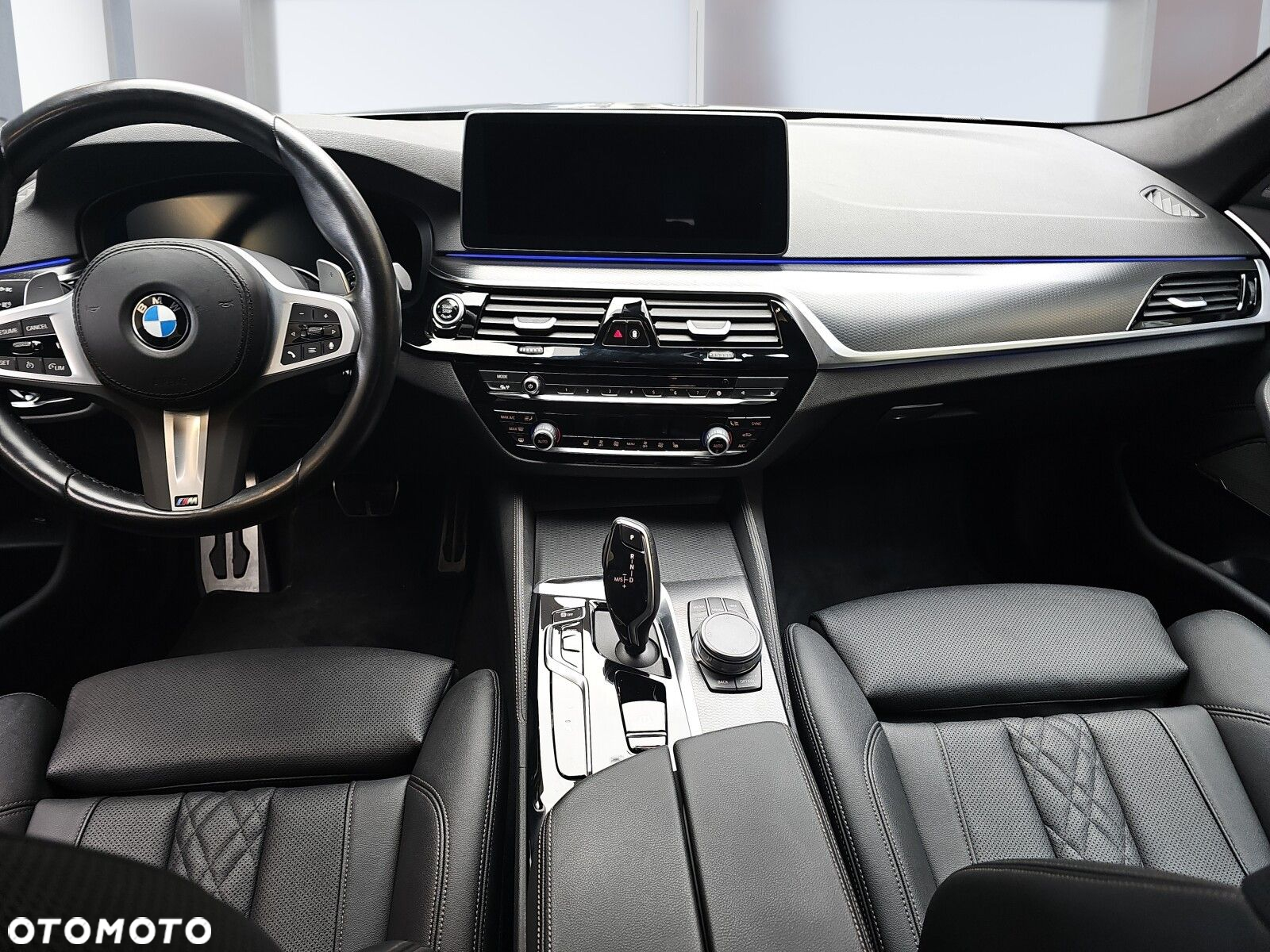 BMW Seria 5 520d xDrive mHEV M Sport sport - 12