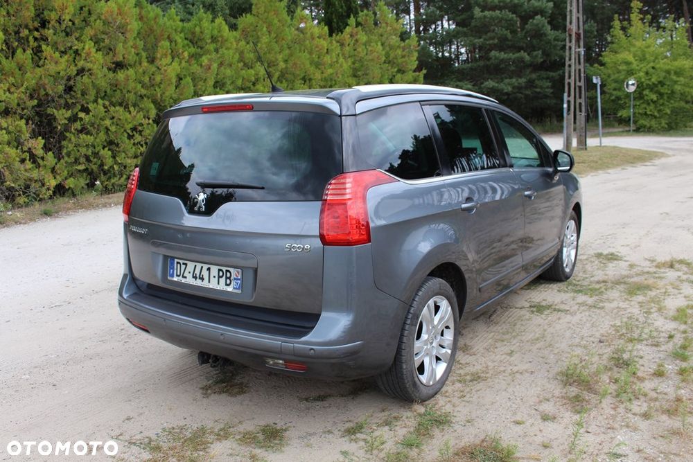 Peugeot 5008 - 4