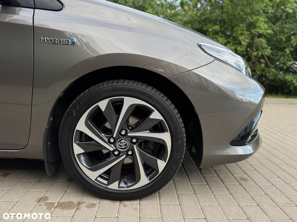 Toyota Auris Hybrid 135 Premium - 5