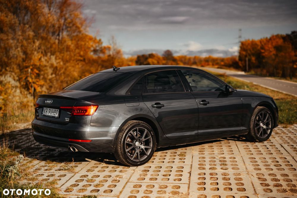 Audi A4 Limousine 2.0 TFSI ultra - 9