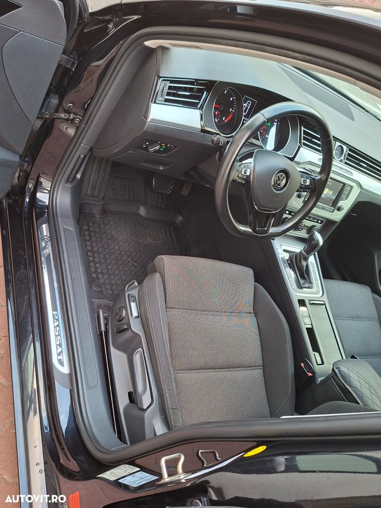 VOLKSWAGEN Passat 2015 — imagine 17