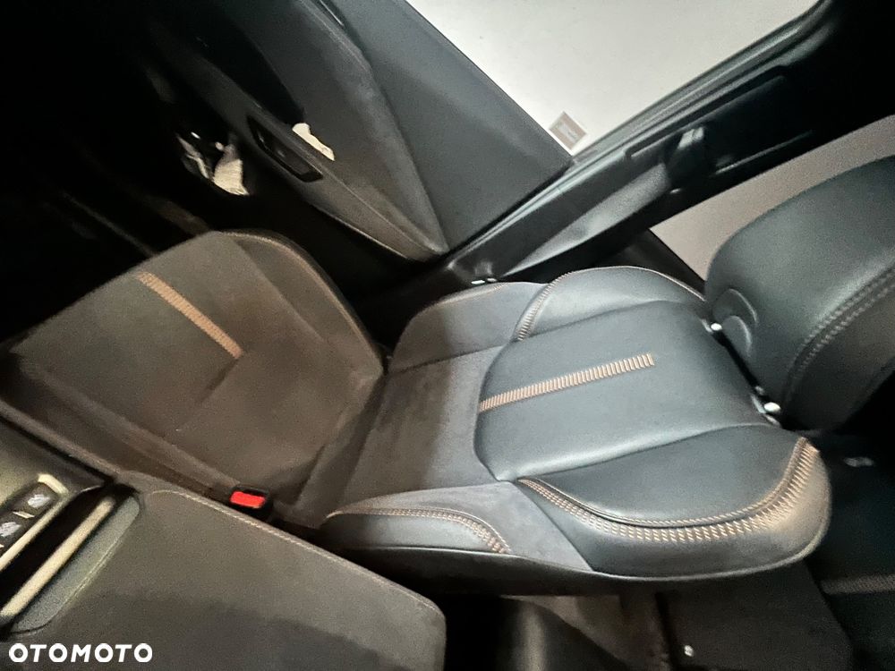 Lexus LBX 1.5 Hybrid Cool - 5