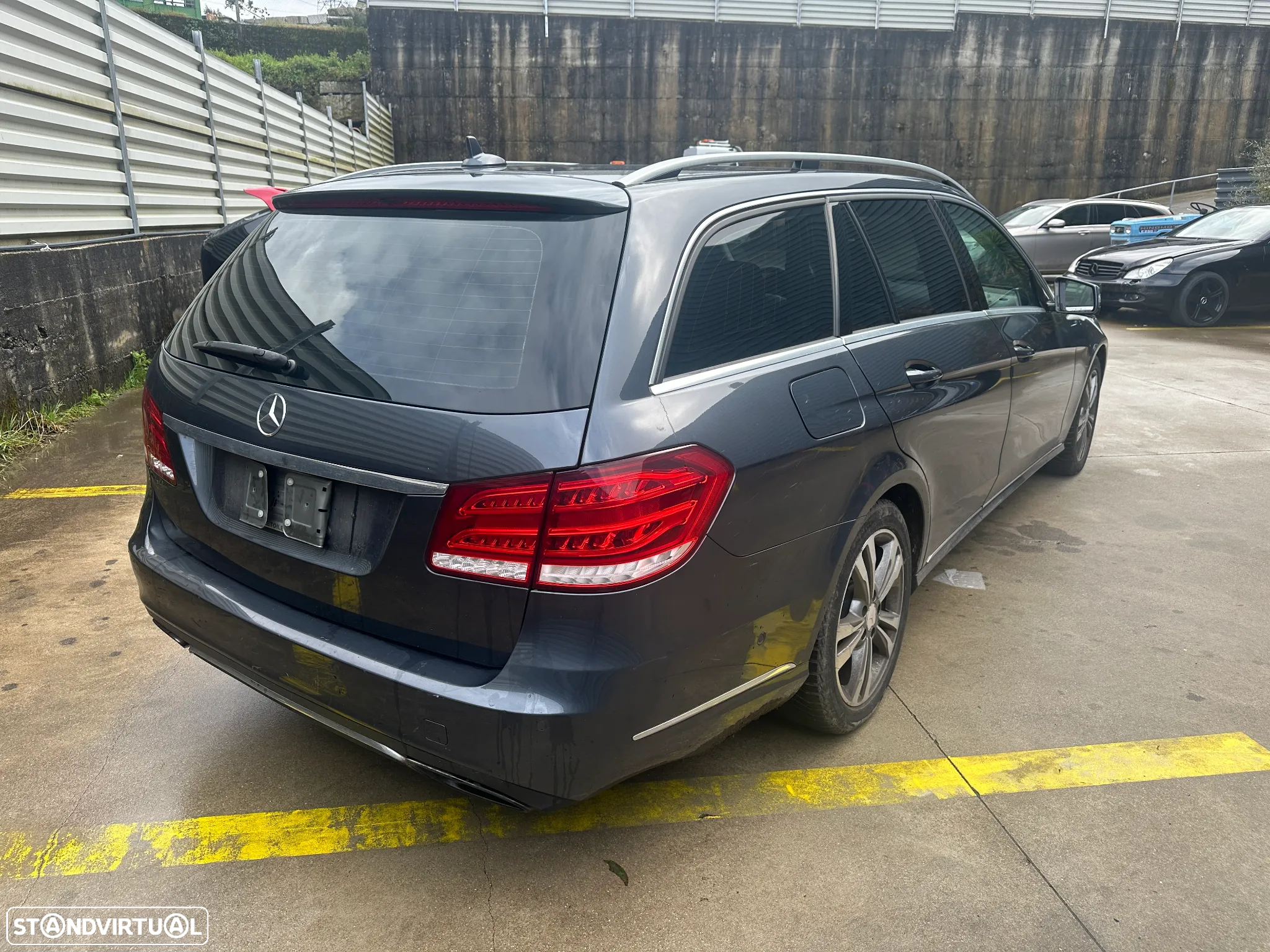 MERCEDES E 220 W 212 DE 2013 (CENTRO DE ABATE) - 3