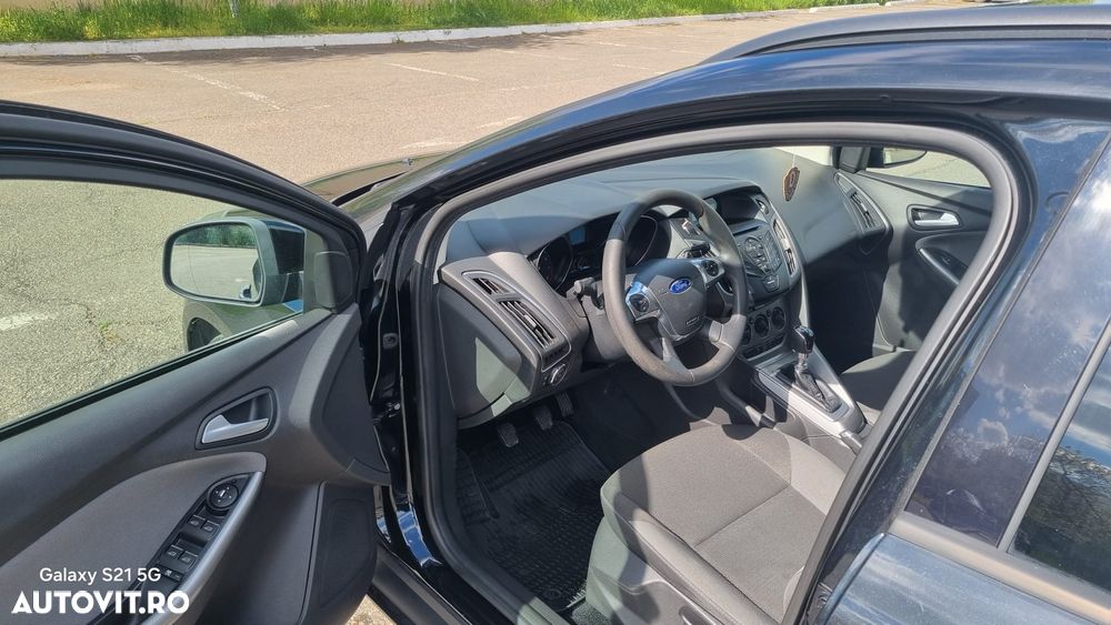 Ford Focus 1.0 EcoBoost Start Stop Titanium - 9