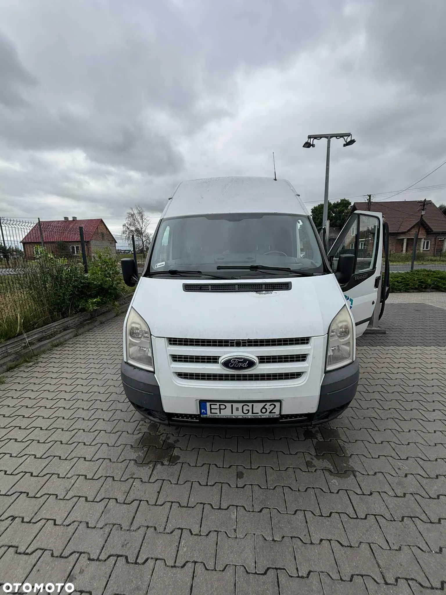 Ford Transit - 14