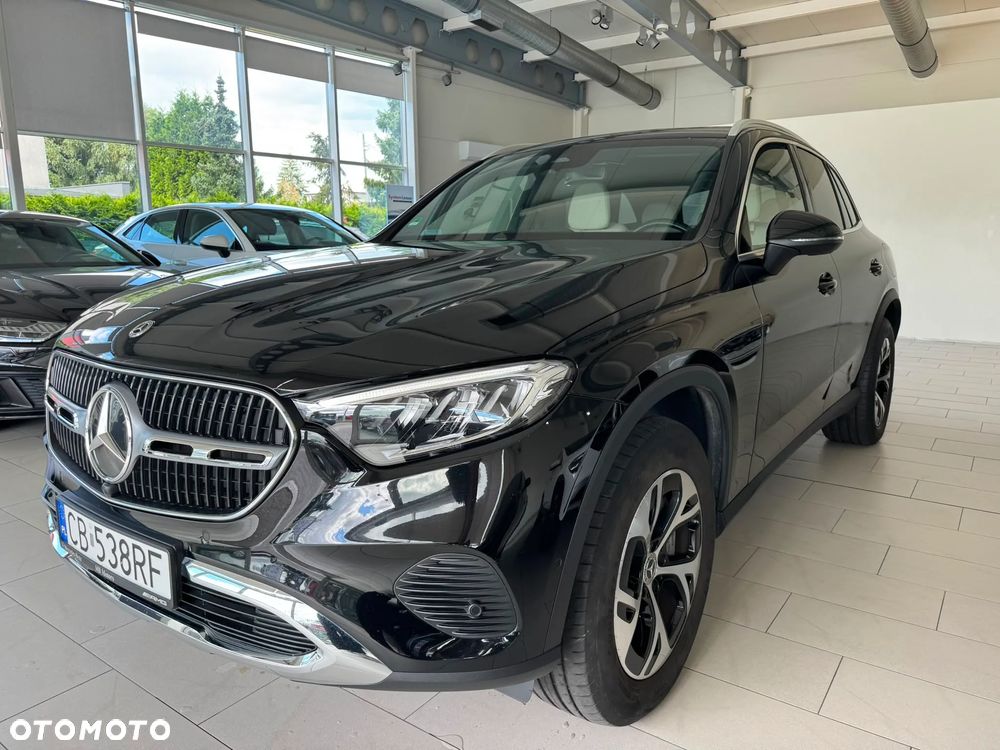 Mercedes-Benz GLC - 6