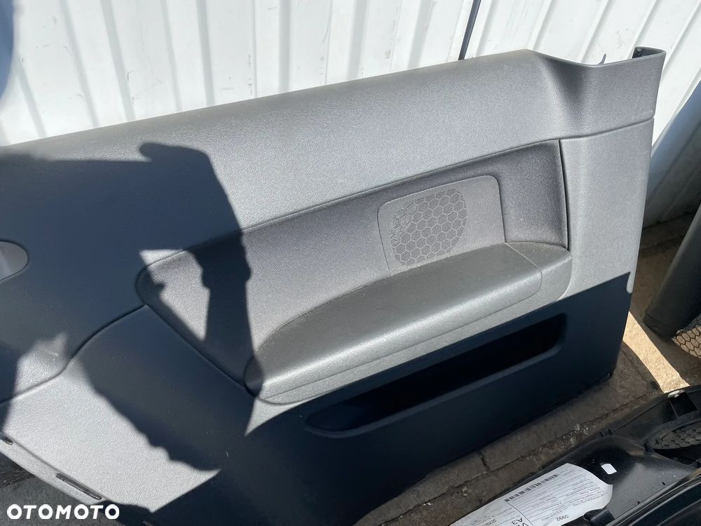 BOCZKI PODŁOKIETNIK TAPICERKI DRZWI AUDI A3 8P 3D - 7