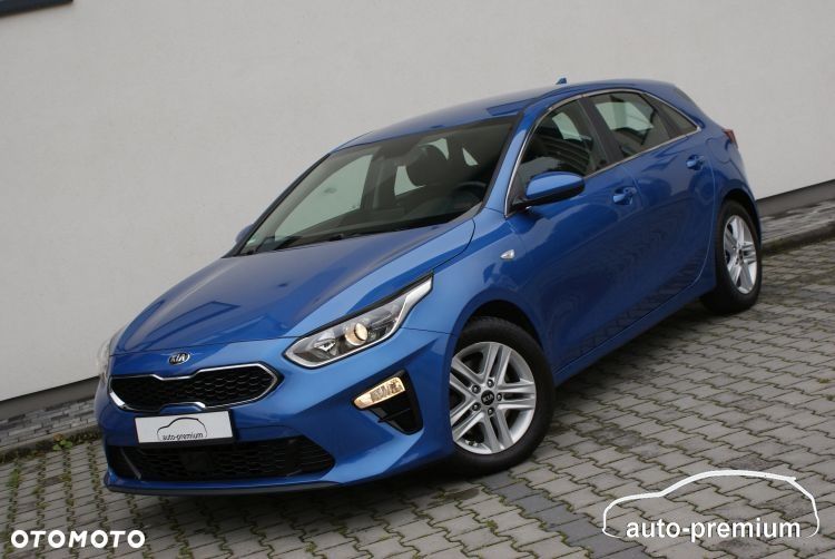 Kia Ceed - 36