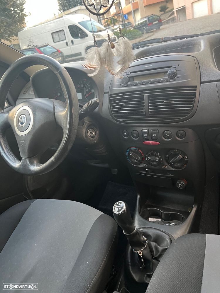 Fiat Punto 70 JTD Multijet Active - 3