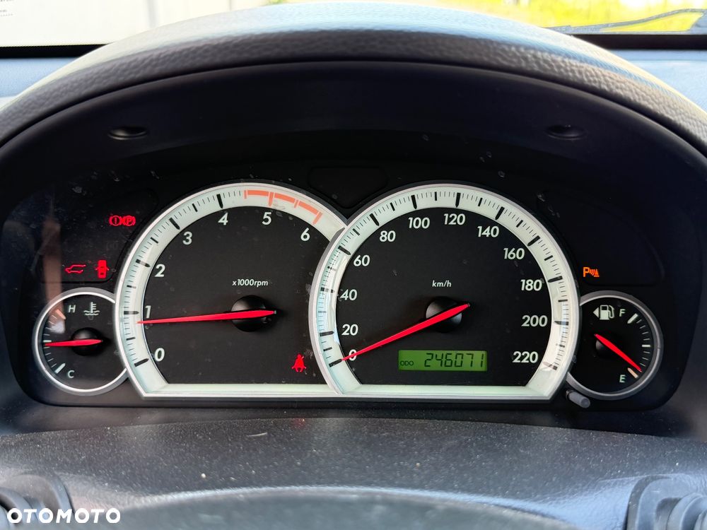 Chevrolet Captiva 2.0 2WD 7 Sitzer LS Family Edition - 25