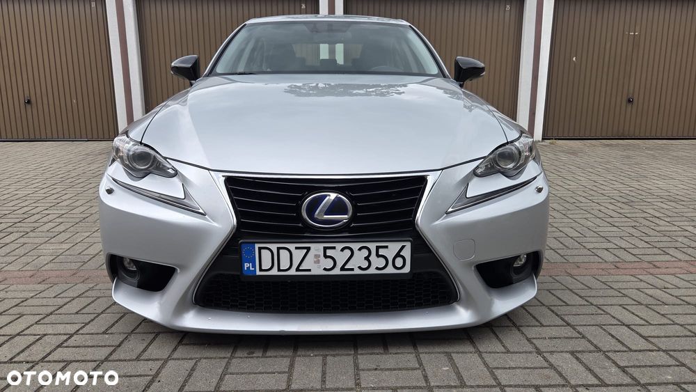 Lexus IS Sport Line - 4