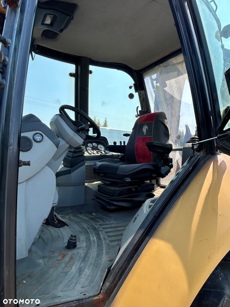 Caterpillar CAT 432E - 12