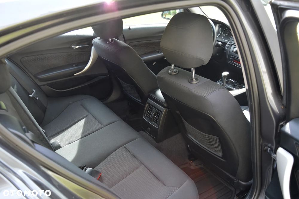 BMW Seria 1 - 11