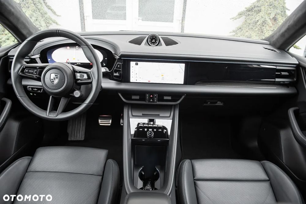 Porsche Macan - 32