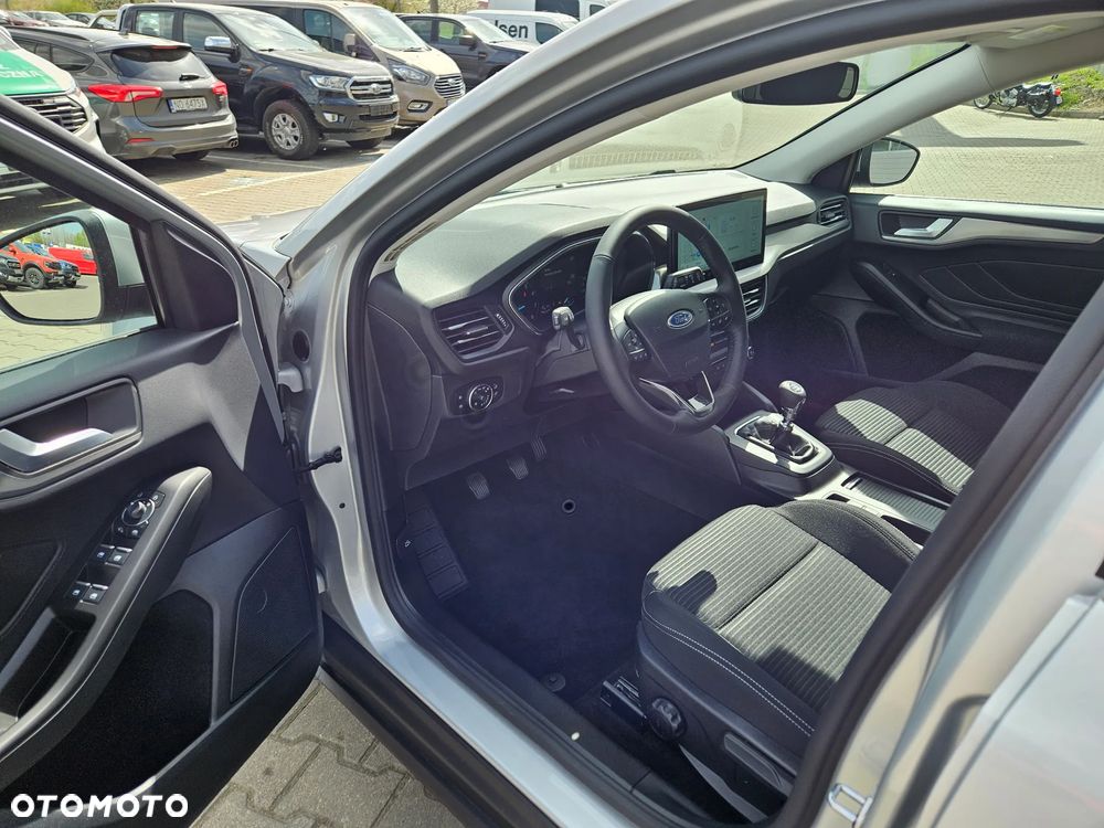 Ford Focus 1.0 EcoBoost Titanium - 9