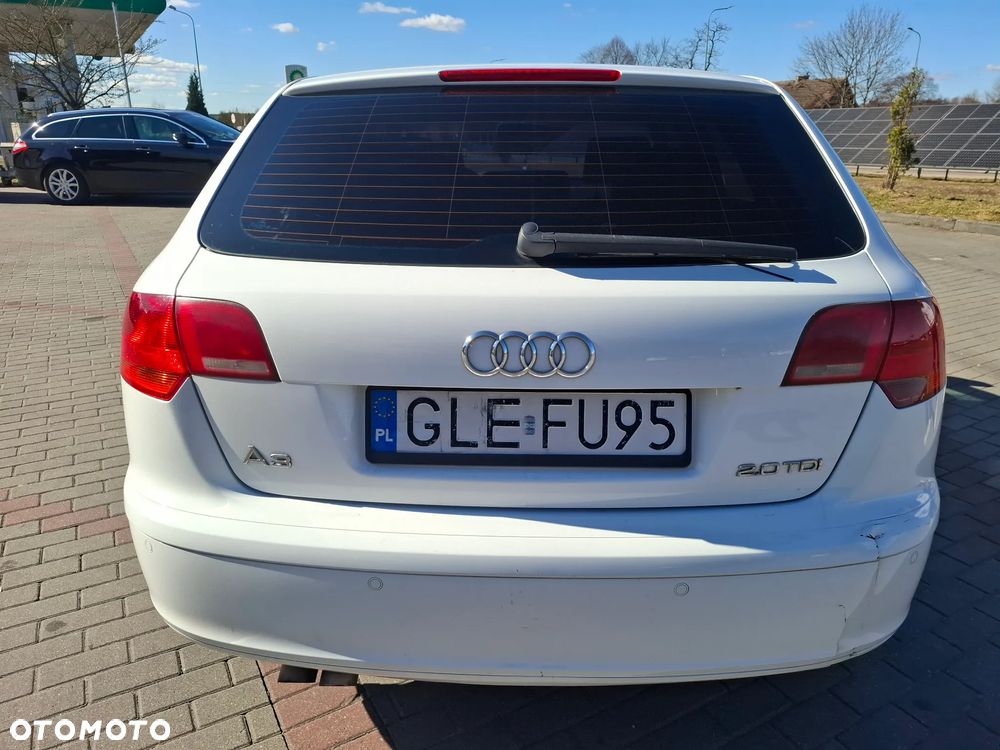 Audi A3 Sportback 2.0 TDI Ambiente - 8