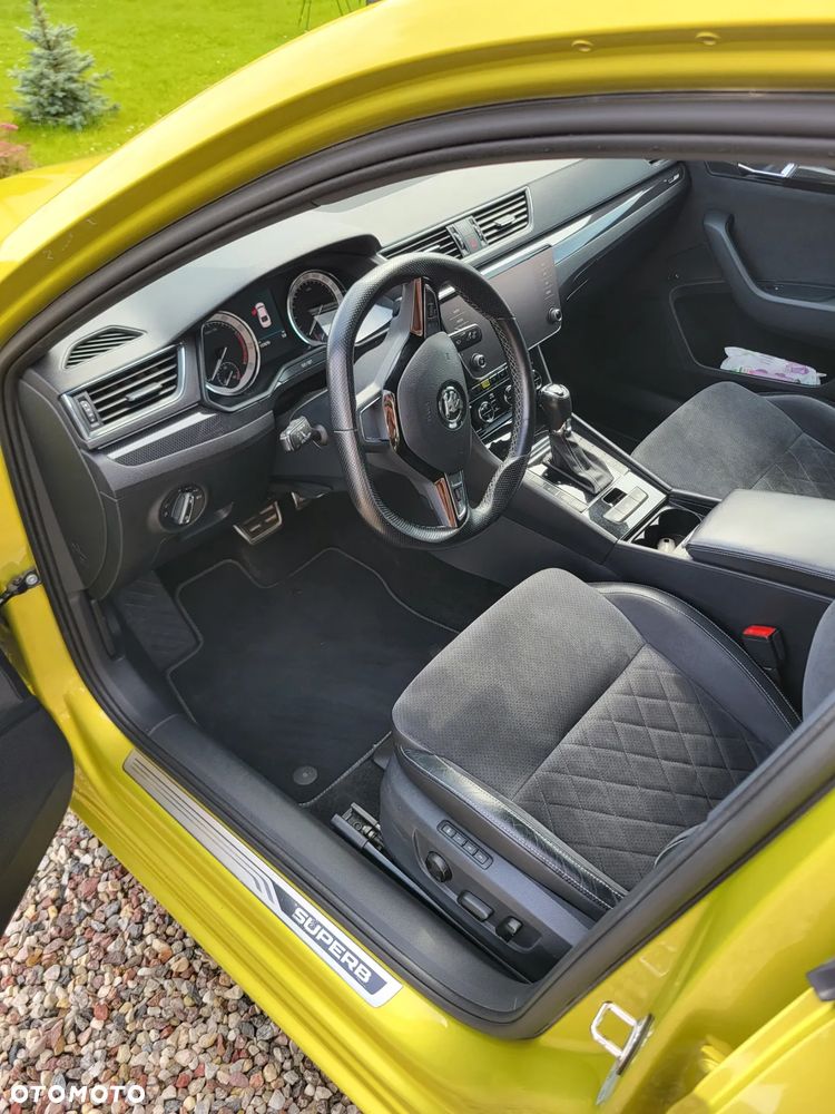 Skoda Superb 2.0 TSI 4x4 Sportline DSG - 8