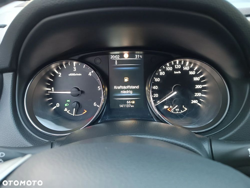 Nissan Qashqai 1.6 DCi Acenta - 19