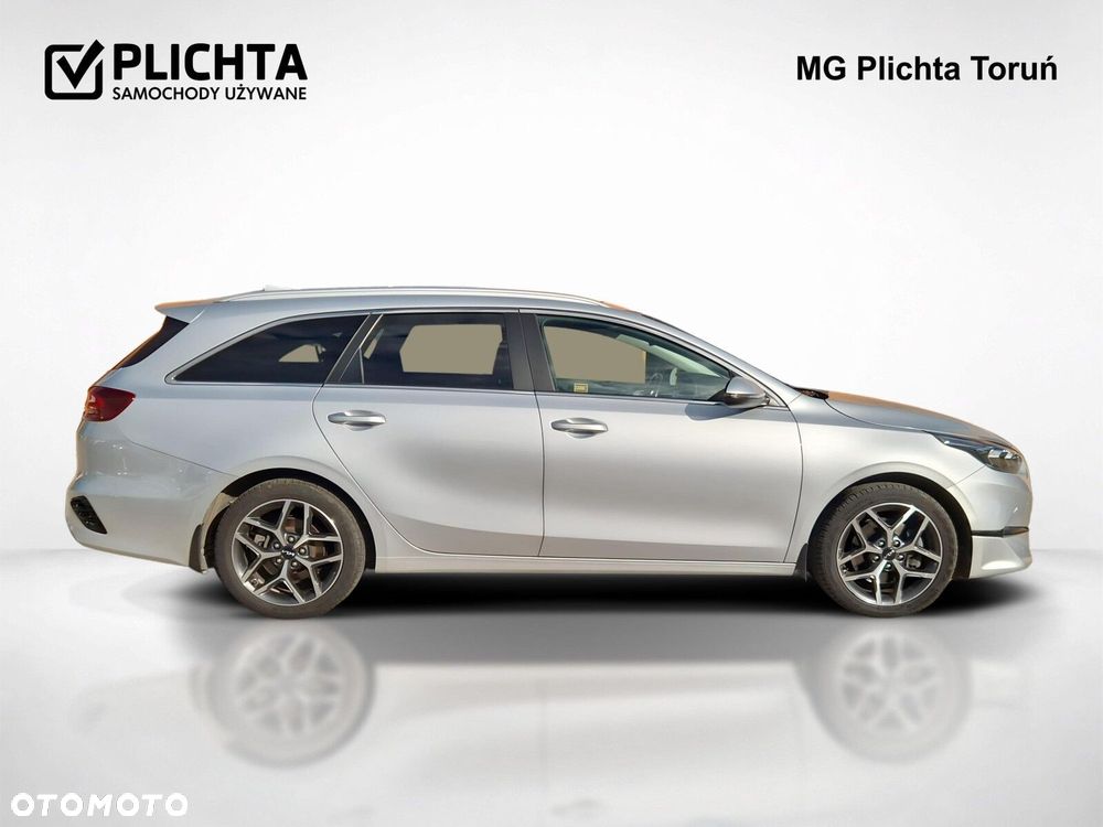 Kia Ceed - 7