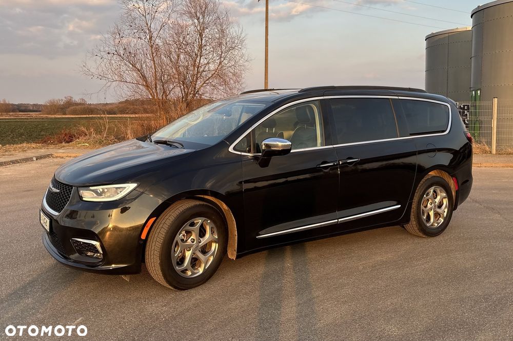 Chrysler Pacifica - 19