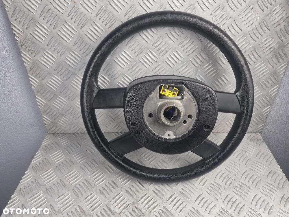 Kierownica Volkswagen Polo IV 9N3 - 12