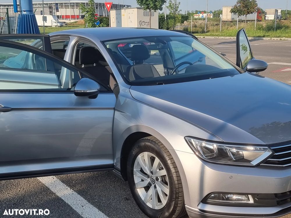Volkswagen Passat 2.0 TDI Trendline - 19