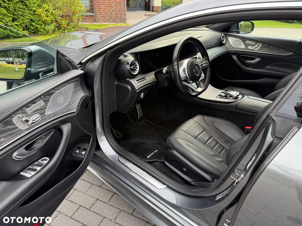 Mercedes-Benz CLS 450 4-Matic AMG - 29