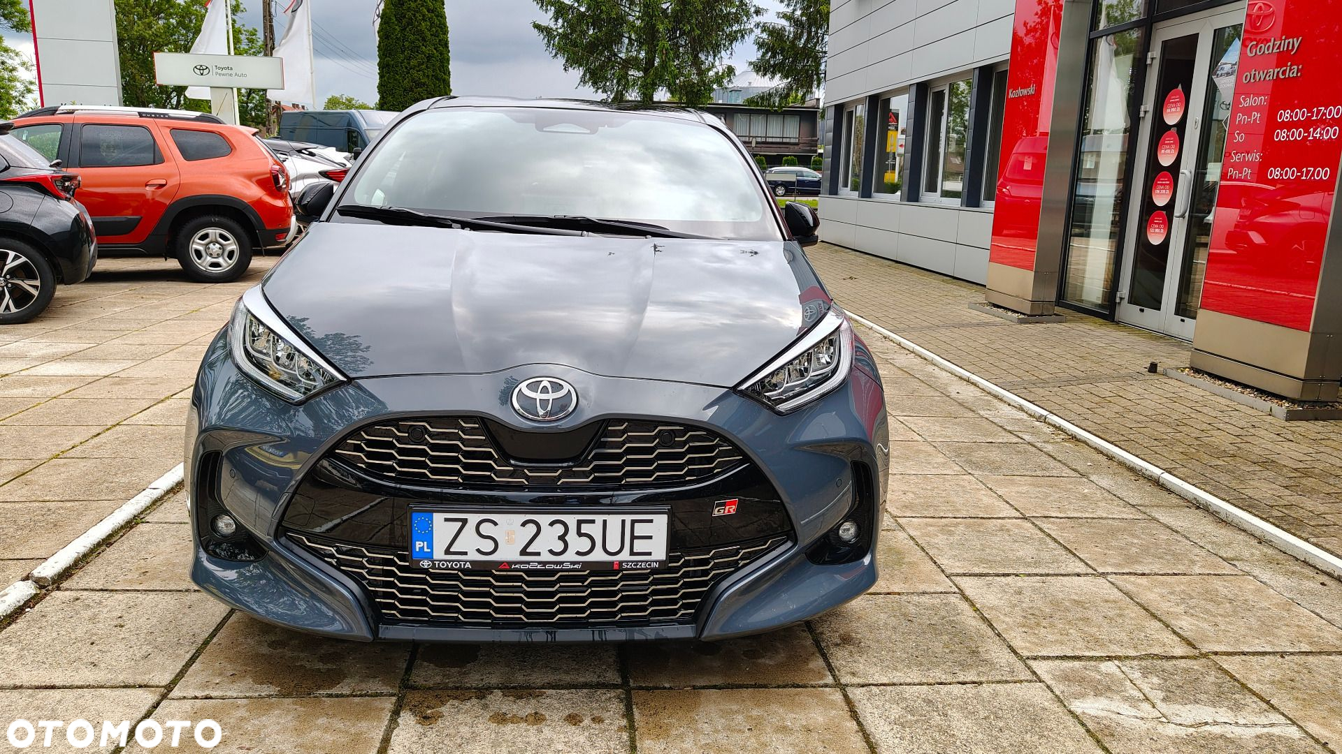 Toyota Yaris Hybrid 1.5 GR Sport - 2