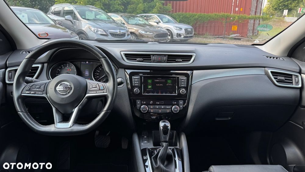 Nissan Qashqai 1.3 DIG-T DCT TEKNA - 34