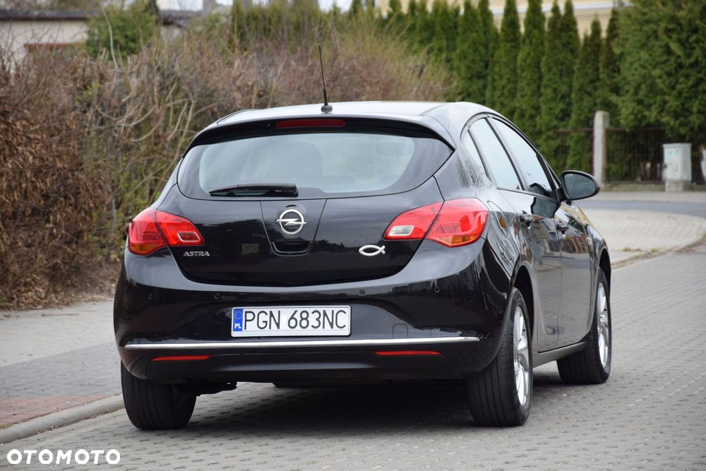 Opel Astra 1.6 Design Edition - 7