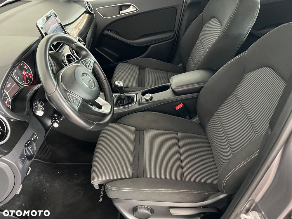 Mercedes-Benz Klasa B 180 (CDI) d Style - 16
