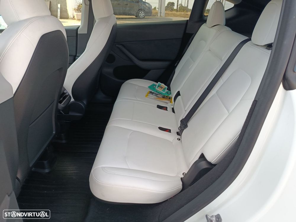 Tesla Model Y Long Range Tração Integral - 8