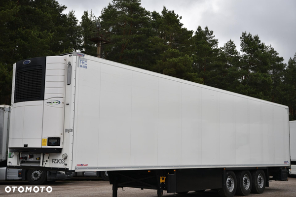 Schmitz Cargobull SKO FP 60 Carrier Vector 1550