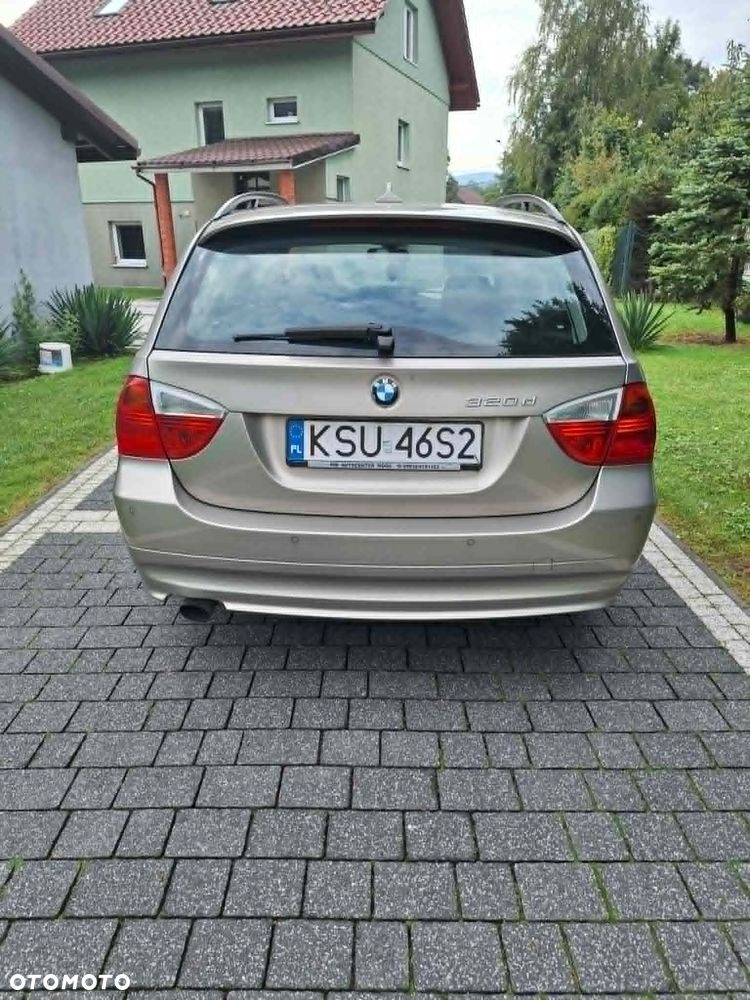 BMW Seria 3 320d DPF - 4