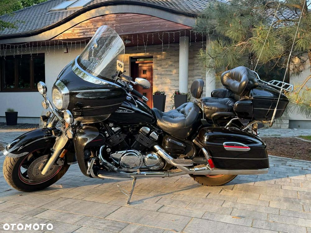 Yamaha Venture - 1
