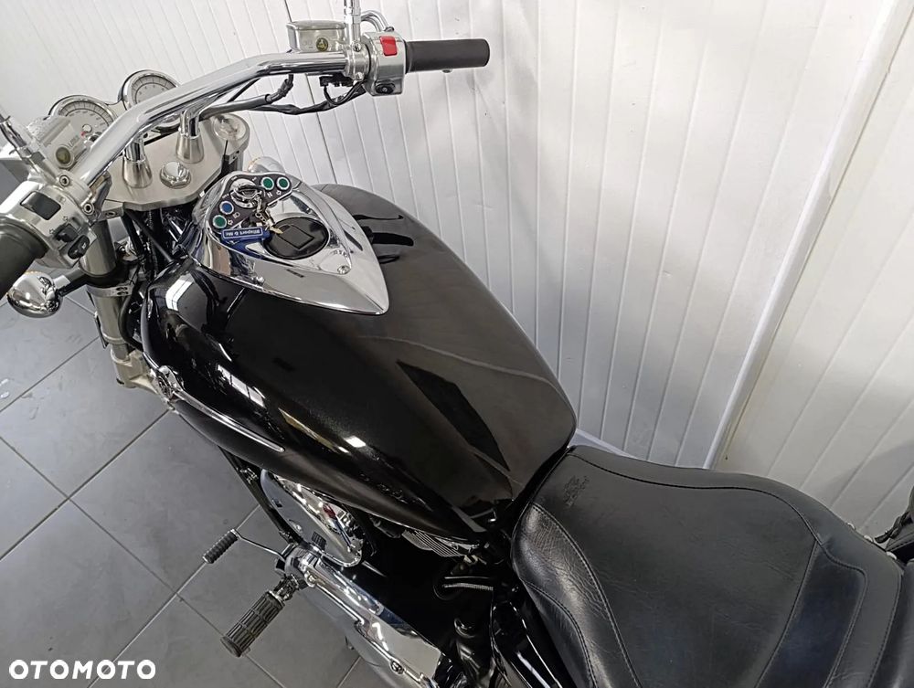 Kawasaki Vulcan - 10