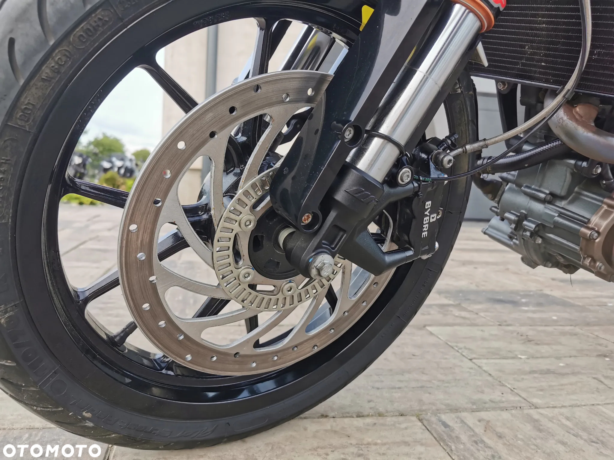 Husqvarna Vitpilen - 13