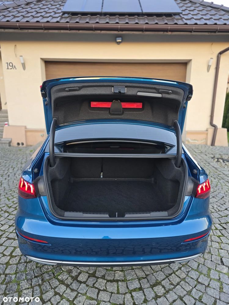 Audi A3 Limousine 30 TFSI S tronic advanced - 34